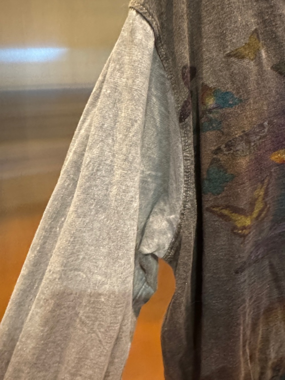 Women's Grey Long Sleeve Graphic Tee with Butterfly Art - Picture 5 of 11